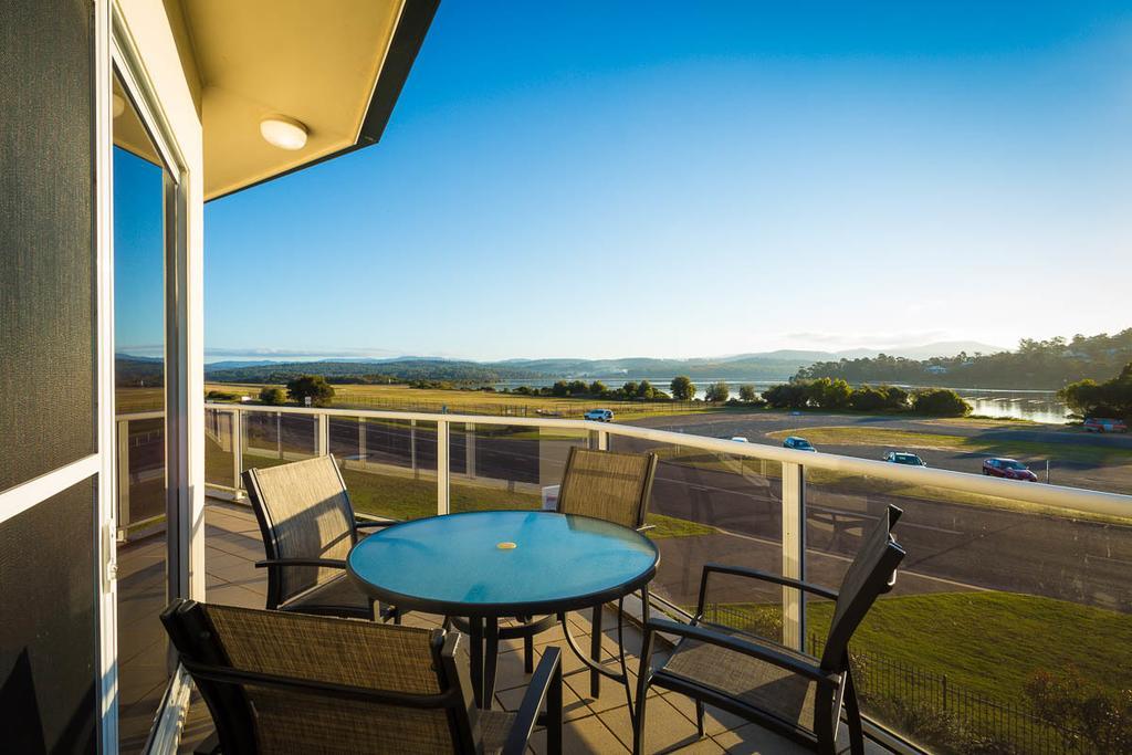Waterview Luxury Apartments Merimbula Exteriör bild
